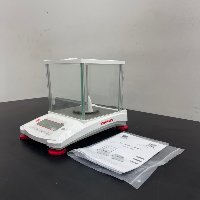 Ohaus PX124 Analytical Balance image 1
